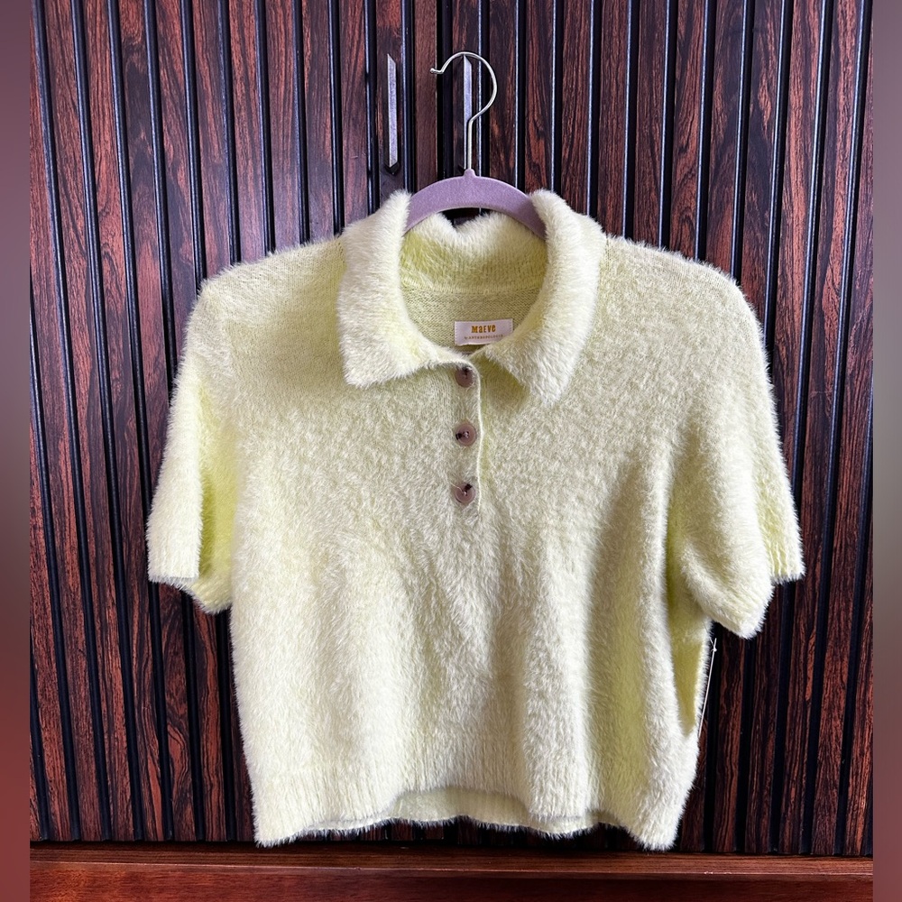 ⭐️ SOLD ⭐️ Anthropologie Green Eyelash Short Sleeve Sweater